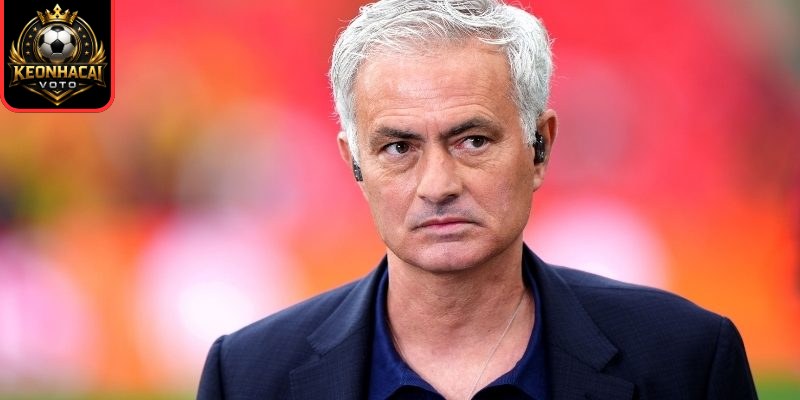 Mourinho và dấu hỏi về sự phù hợp với tham vọng Benfica
